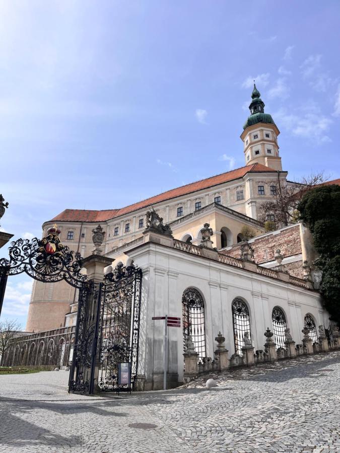 Apartmány Koněvova Mikulov Exterior foto